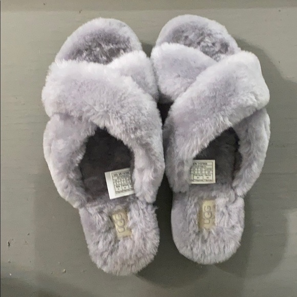 Ugg Slippers - Picture 2 of 3